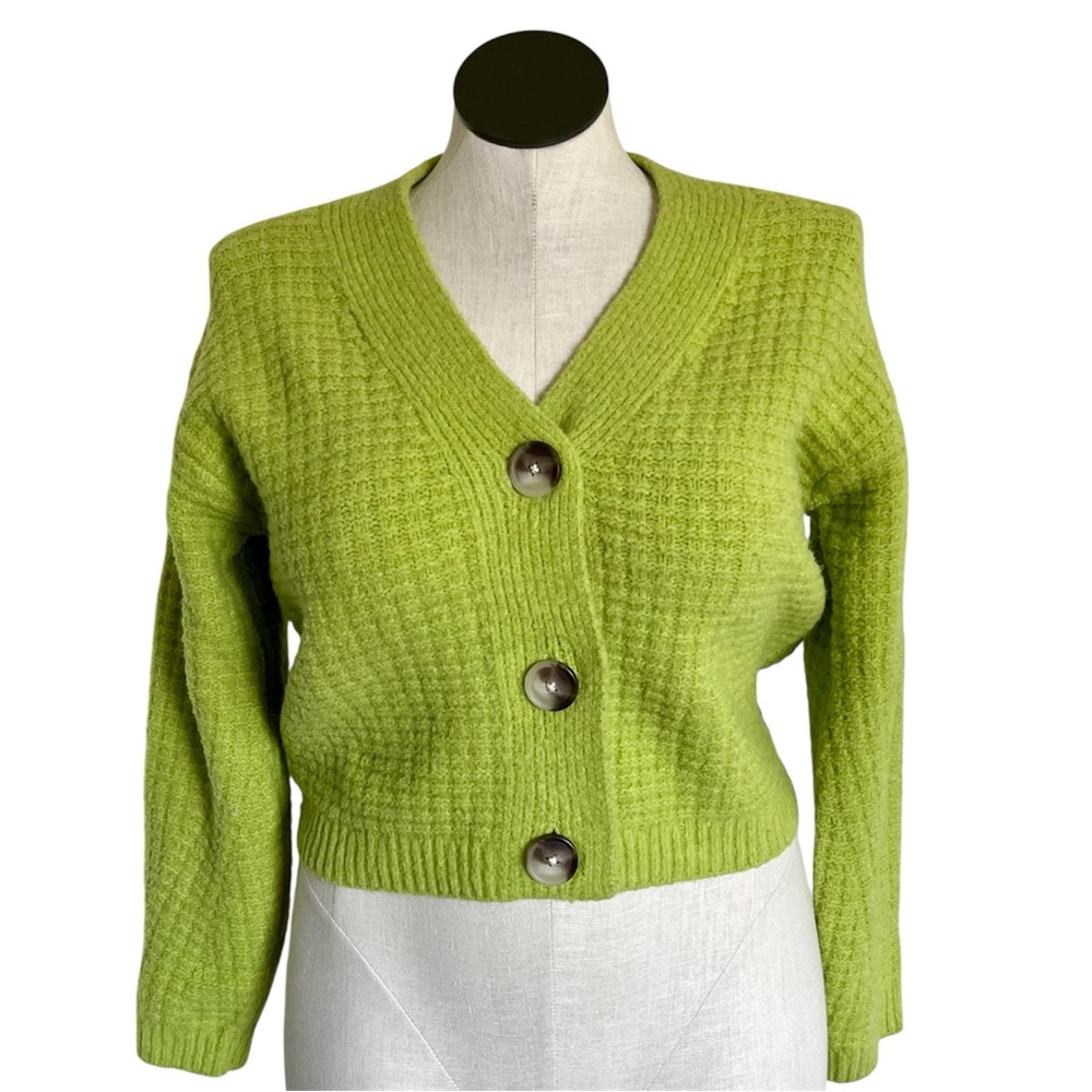 Universal Threads Chunky Chartreuse Green Cropped Cardigan - Size Small